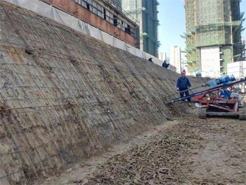 通城建筑边坡支护